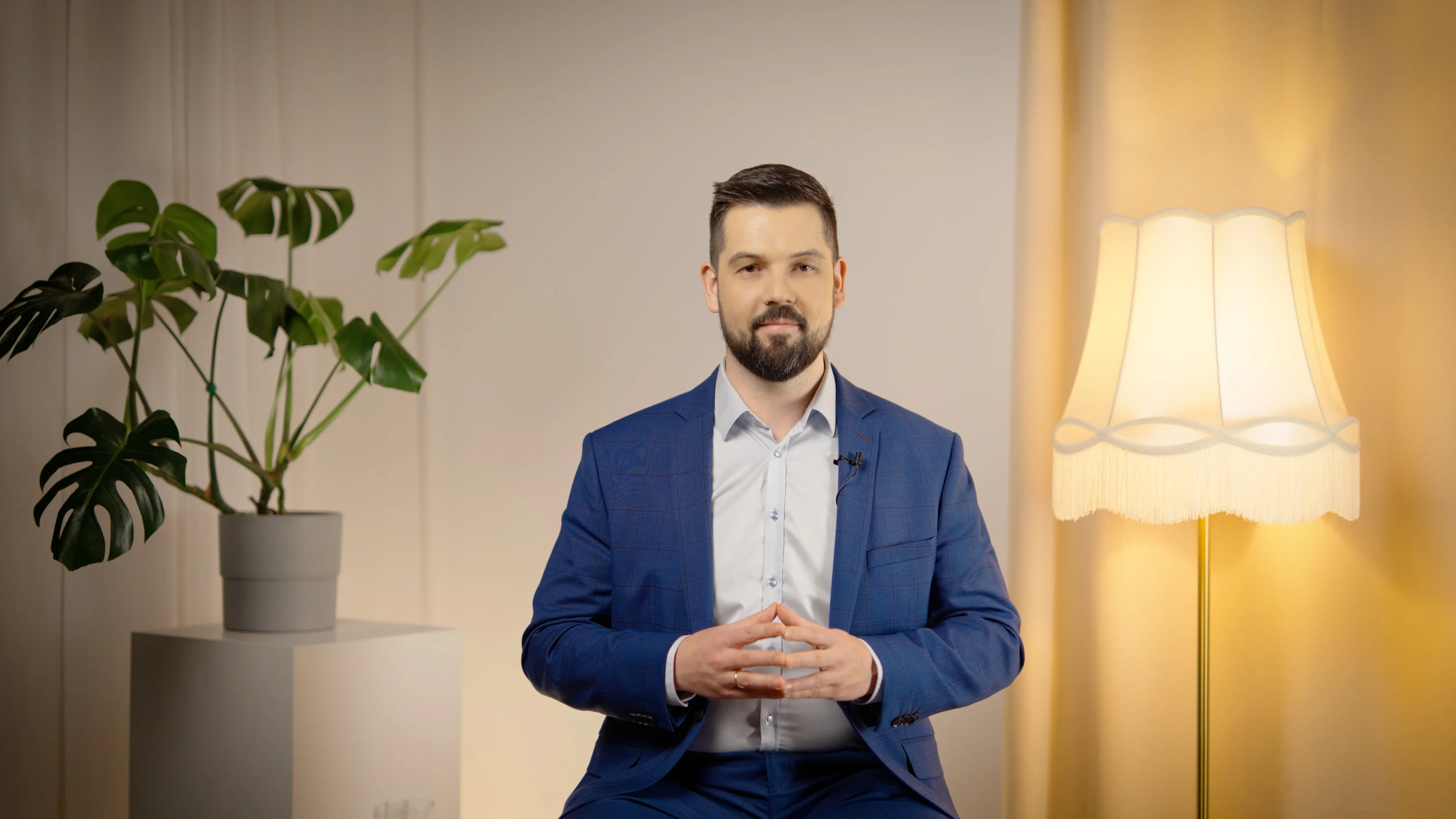 Rafał Furgała — kadr z wprowadzenia do swojej pracy